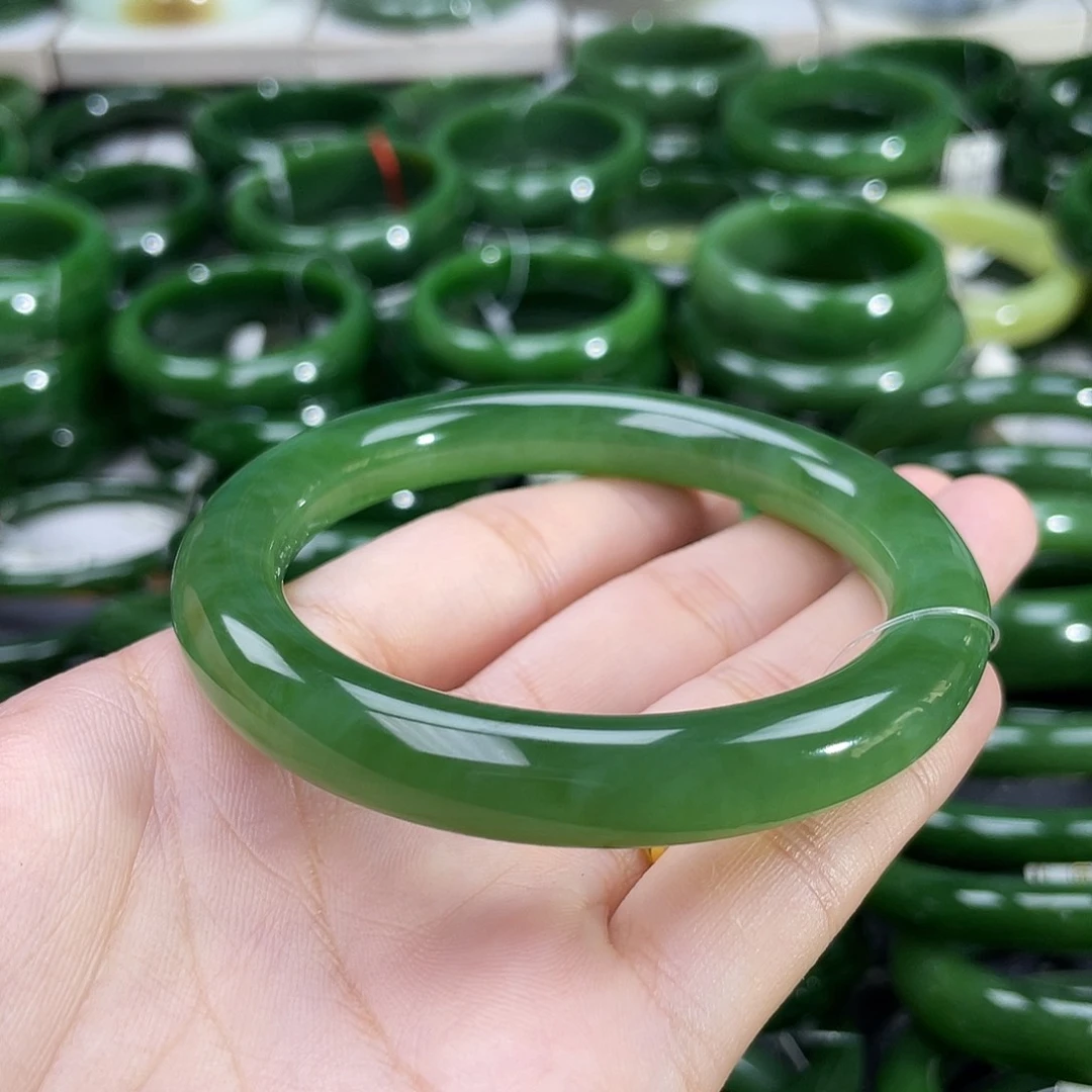 和田玉（碧玉）手镯未镶嵌