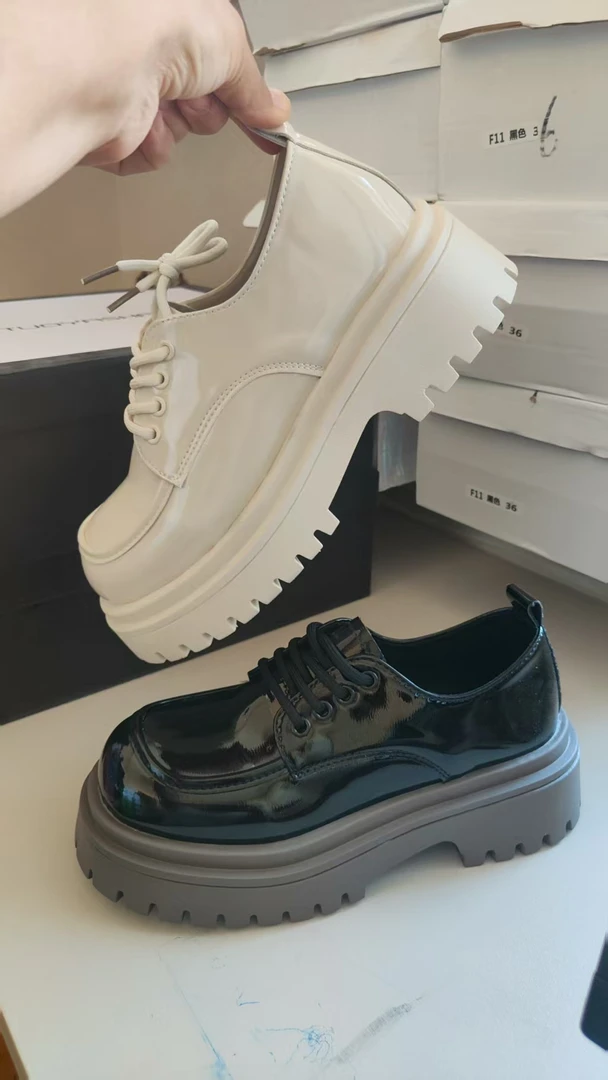 厚款交叉绑带系带深口纯色559乐福鞋英伦风厚底黑色百搭