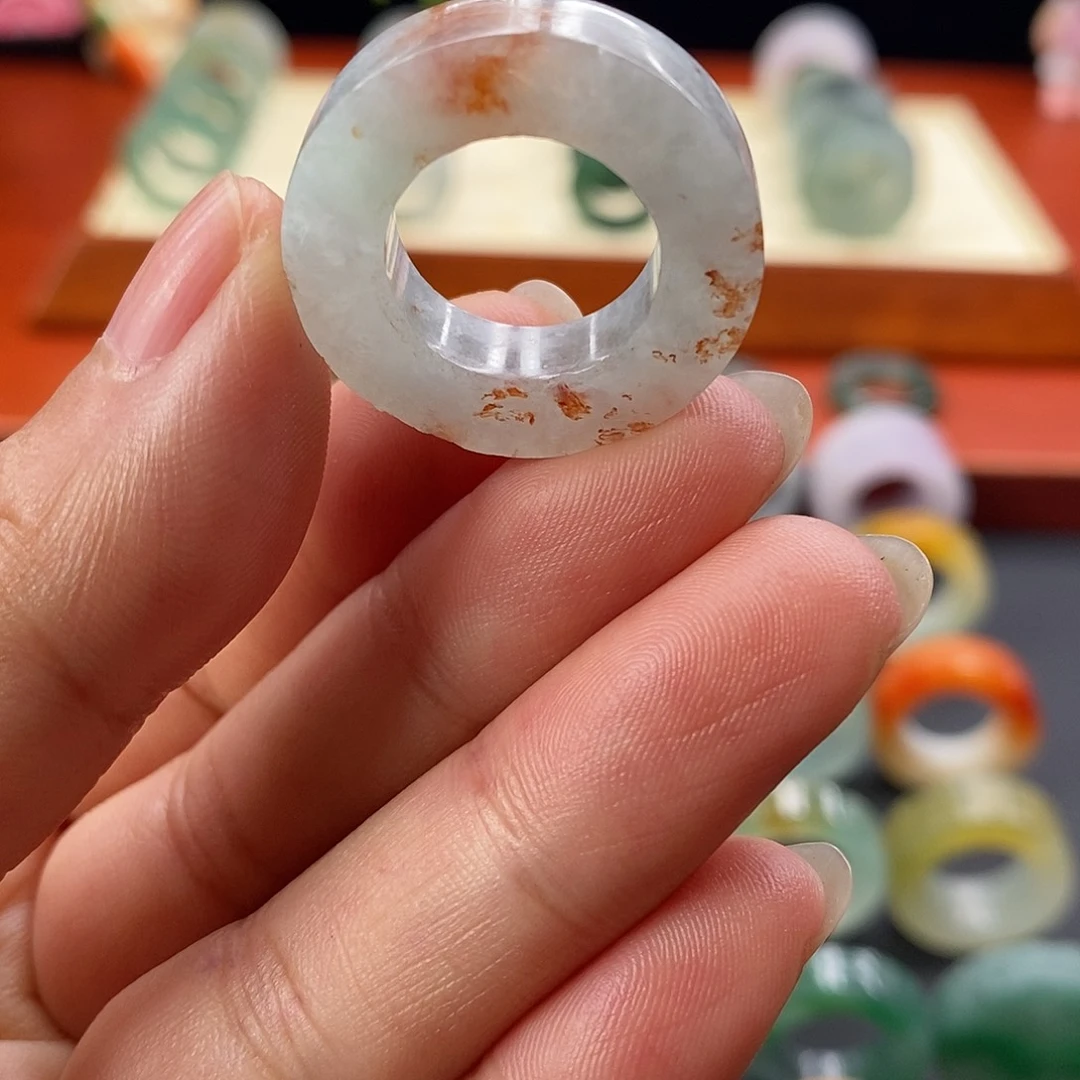 未镶嵌定制翡翠翡翠
