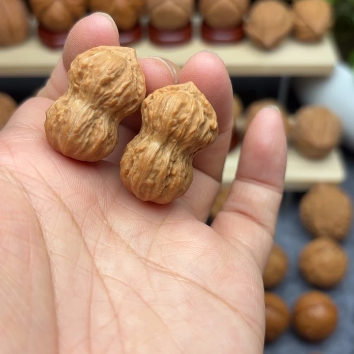 文玩核桃把件李*旺花生手捻726