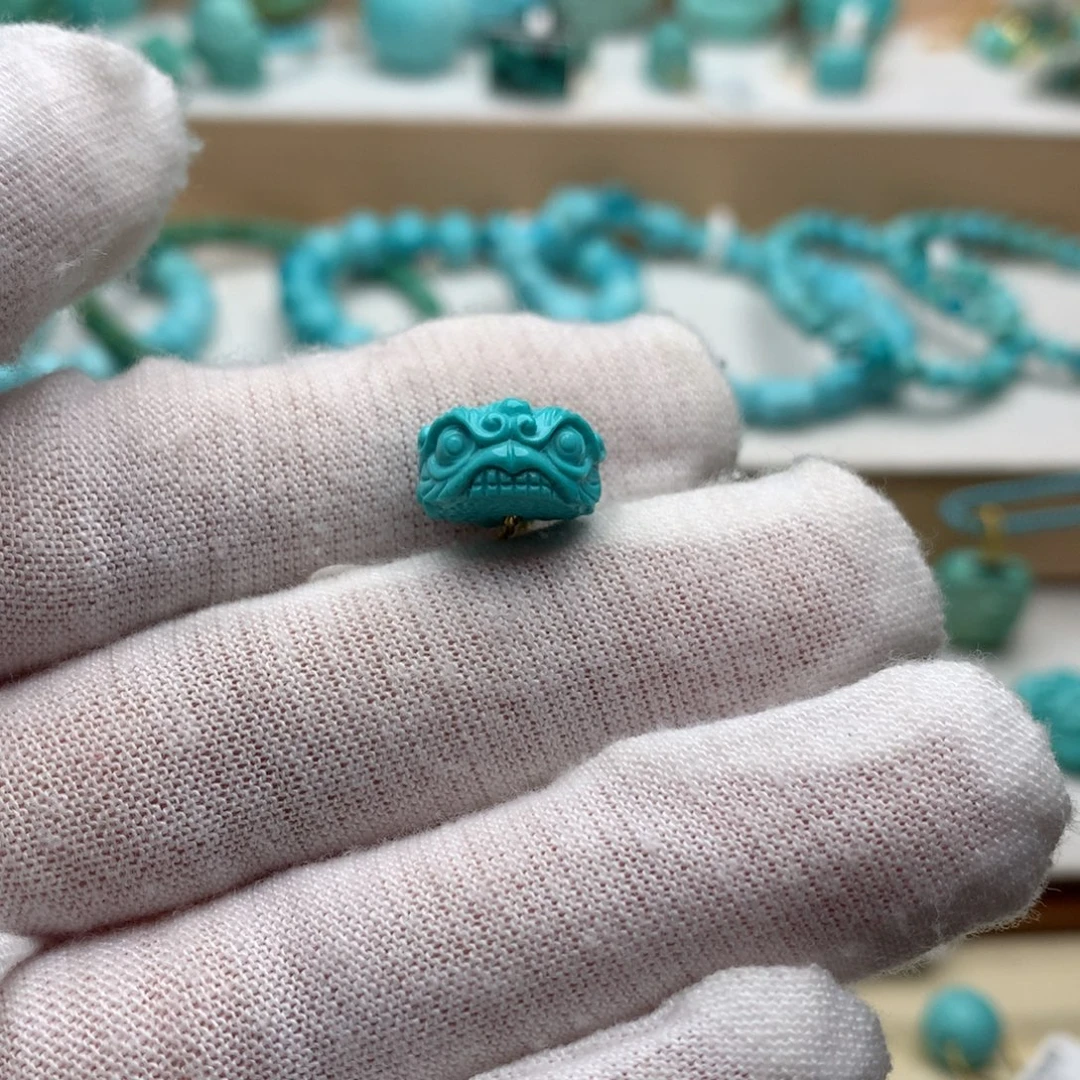 绿松石未镶嵌珠宝奇石12*7mm