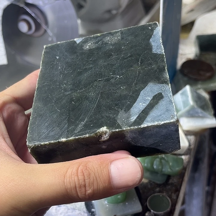 未镶嵌和田玉珠宝半成品