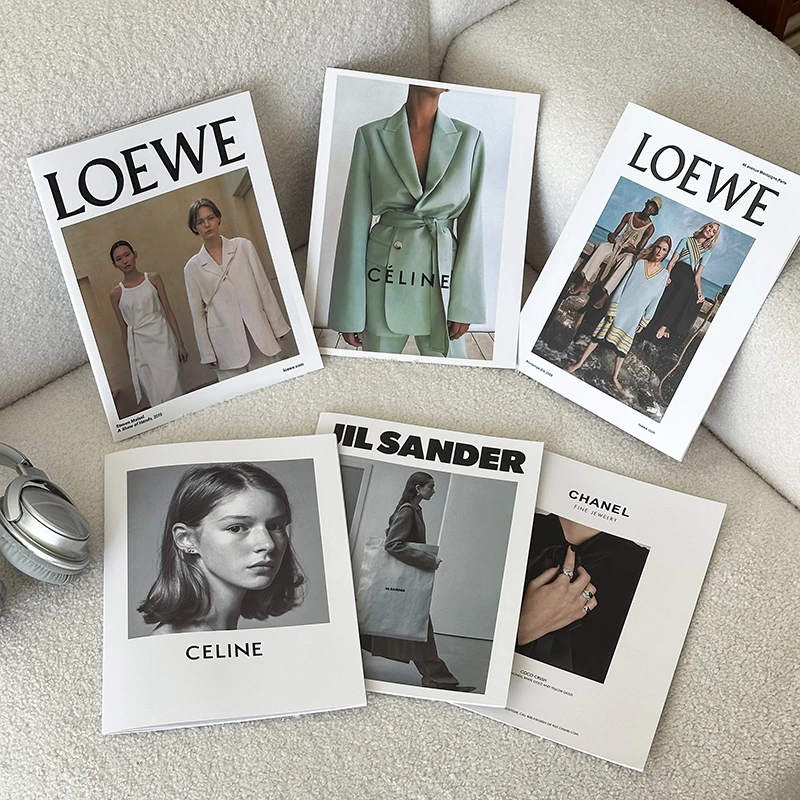 简约ins风英文杂志拍摄道具办公室书柜民宿装饰摆件拍照直播背景