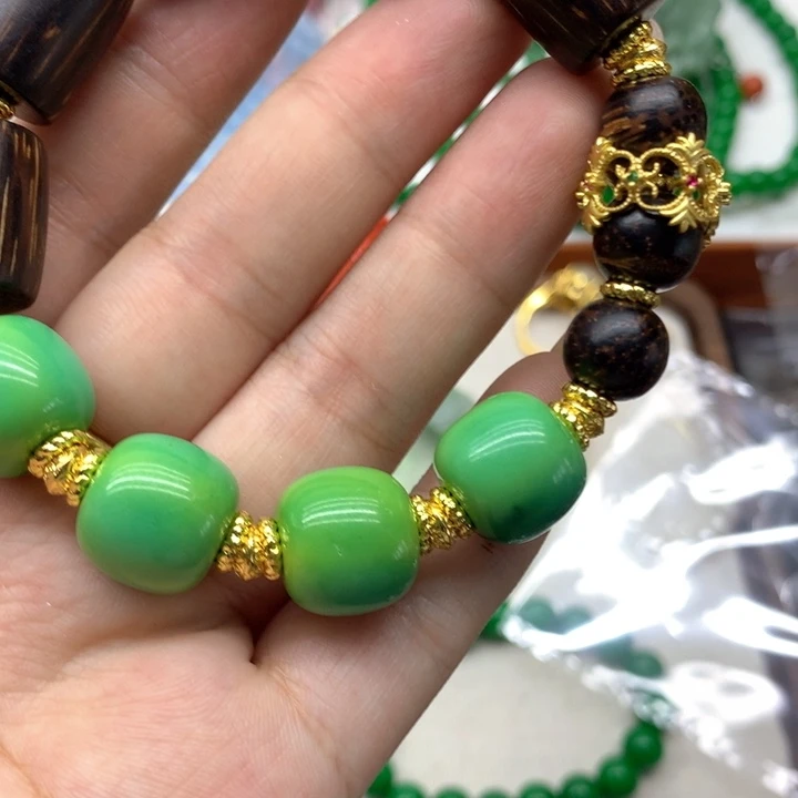 玛瑙/玉髓颈饰合金吊坠