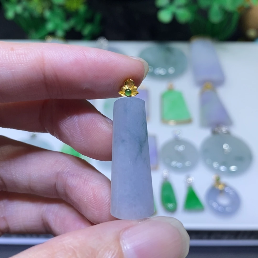 翡翠18K金镶嵌吊坠(不含链)