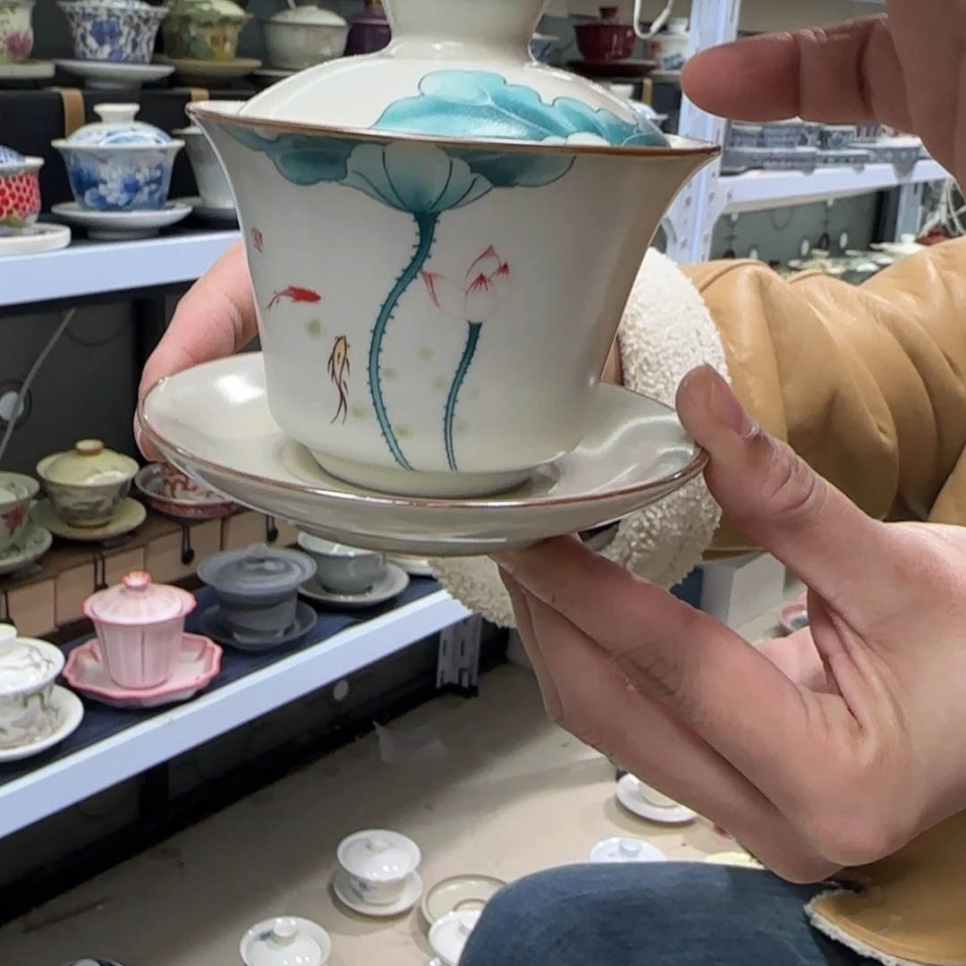 高温下的高温天气使人心情