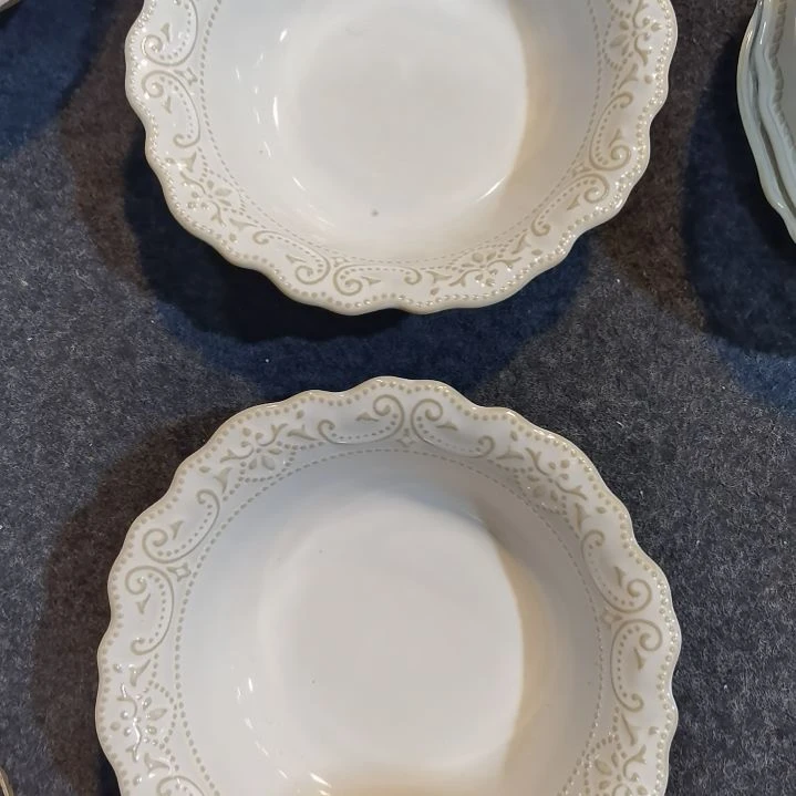 瓷片微瑕欧式花边汤碗两个一组