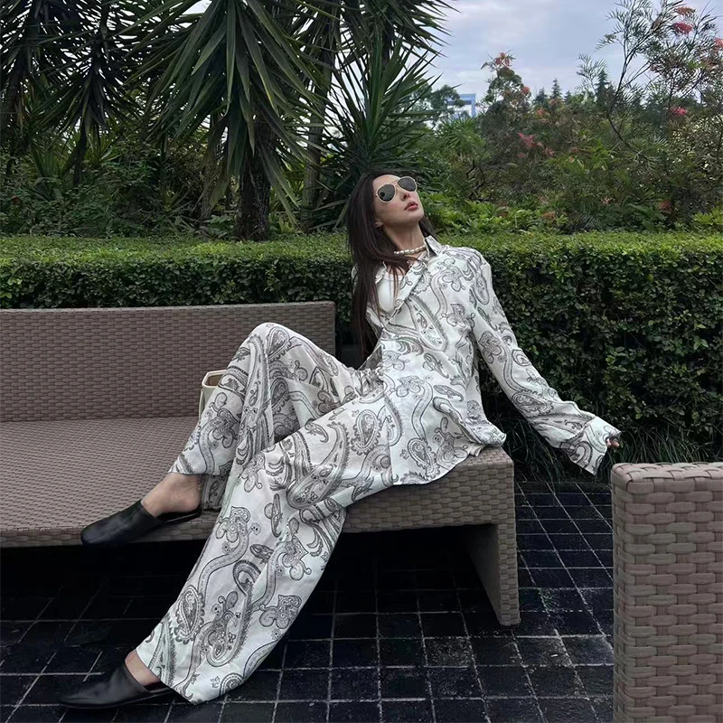 AMALIA SANDRA Verdegarde腰果花衬衫长裤