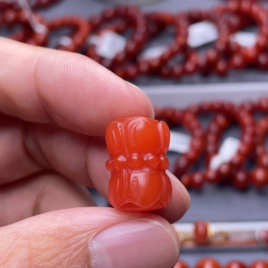 南红玛瑙未镶嵌南红玉石13.3mm瓦西冰红莲台背云