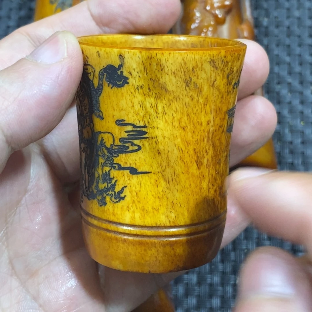 滴血莲花菩提吊坠