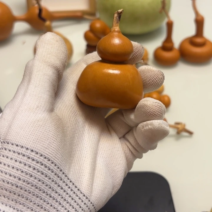 言***果天然手捻老皮葫芦