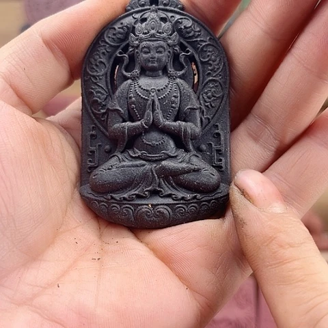 泥塑黑龙涎正装观音