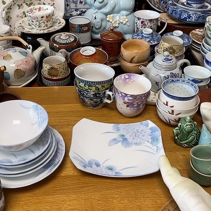 柒***墨釉下彩瓷器太美，美眼又悦心