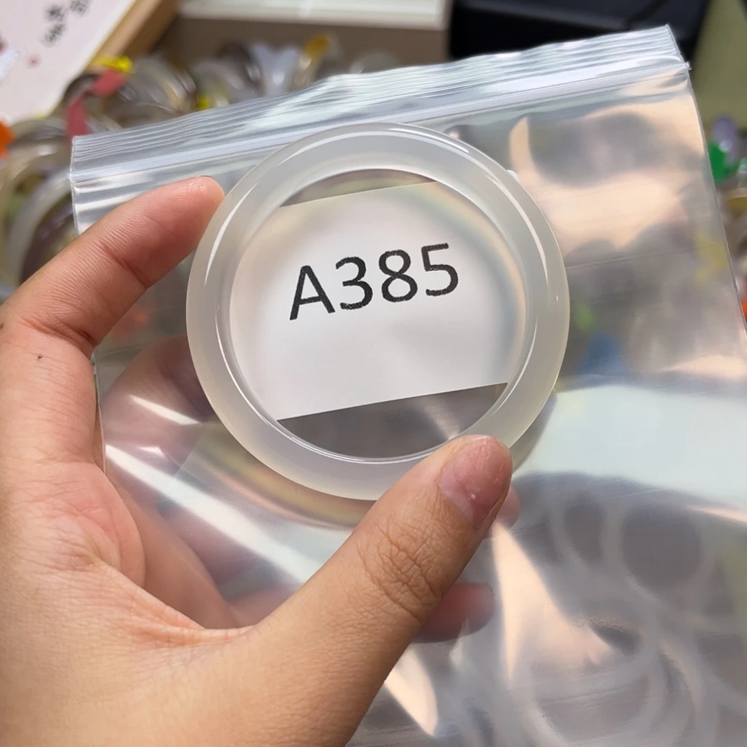 玛瑙/玉髓手镯未镶嵌ᥫ****࿐