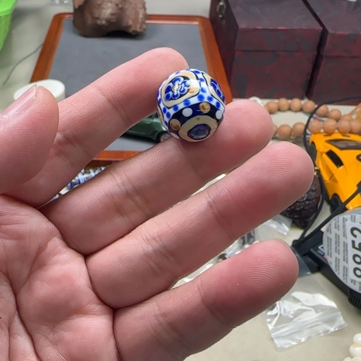 白玉菩提吊坠蓝色8936发1颗