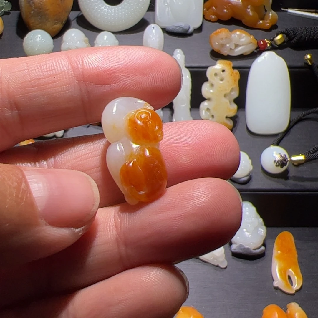 和田玉挂件未镶嵌知**乐