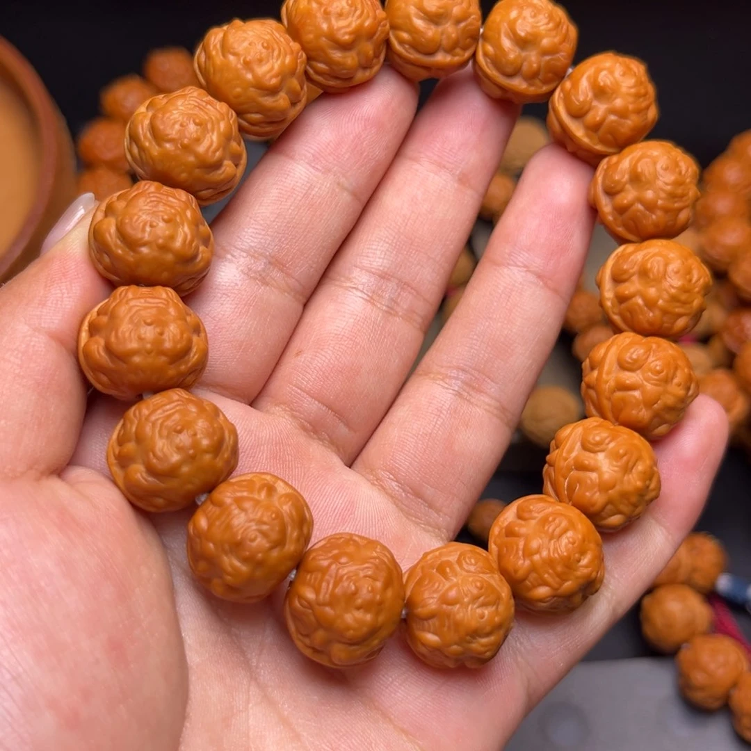 猴头核桃吊坠1.6尺寸蟾王