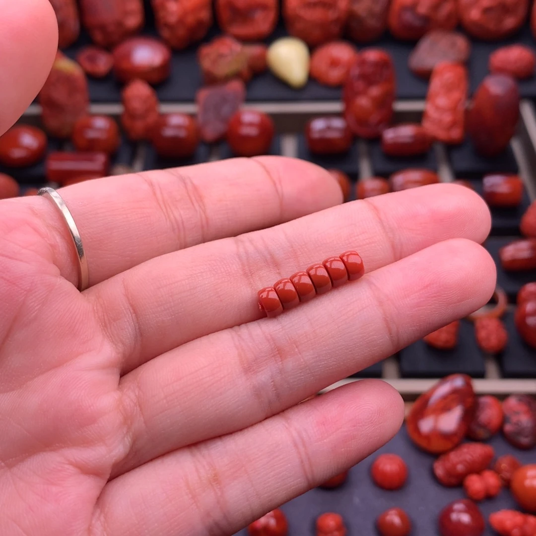 南红玛瑙未镶嵌原矿精工直切隔片5.1mm