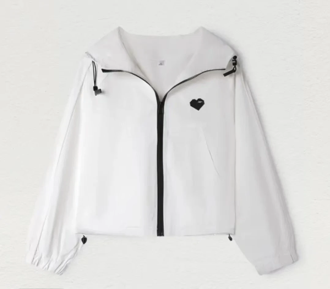 58019#潮牌短款连帽外套女2025新款春季冲锋衣运动夹克工装上衣