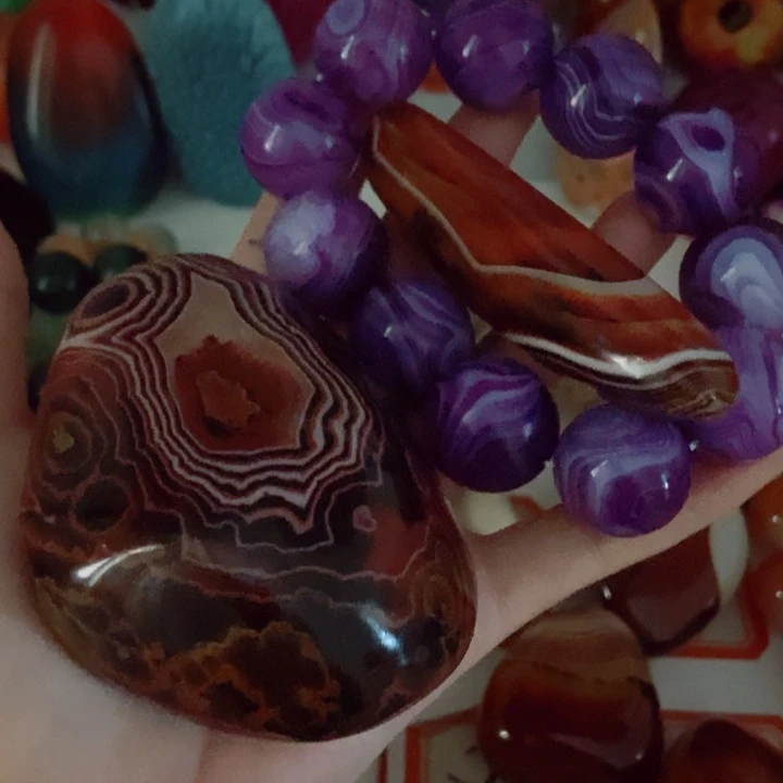 未镶嵌玛瑙/玉髓珠宝奇石S****l