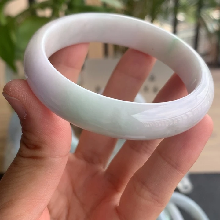 过***人翡翠未镶嵌手镯54.8
