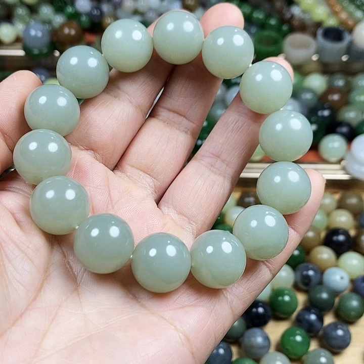 和田玉手串未镶嵌