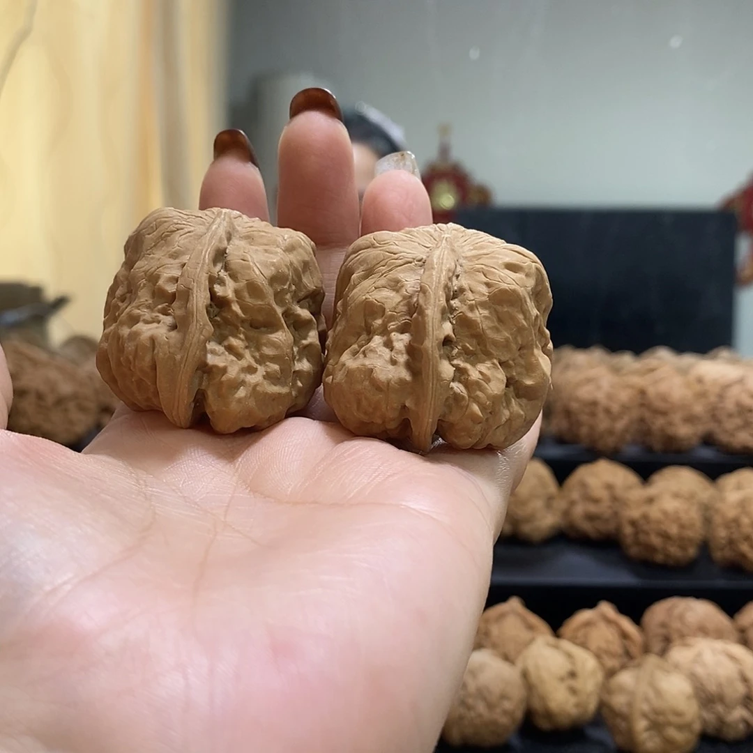 把件文玩核桃蛤蟆头一帆风顺有黄