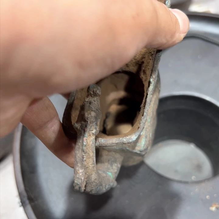 ?*哥新亿阁清货价无售后