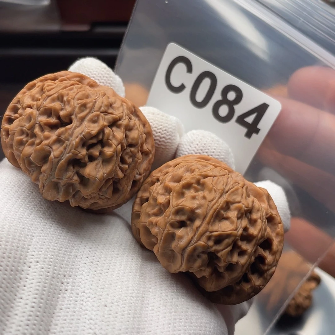 【闪购商品】文玩核桃吊坠C084苹果42