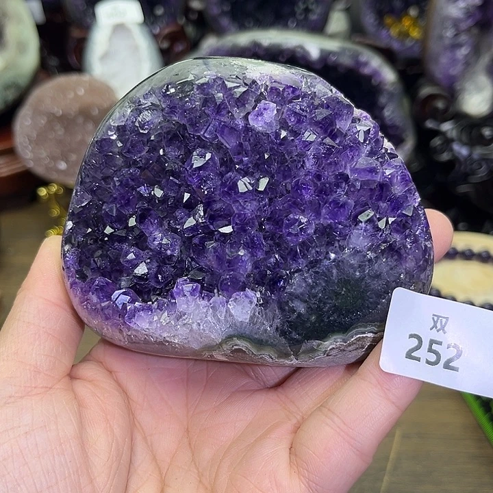 大型摆件（非配饰）未镶嵌水晶