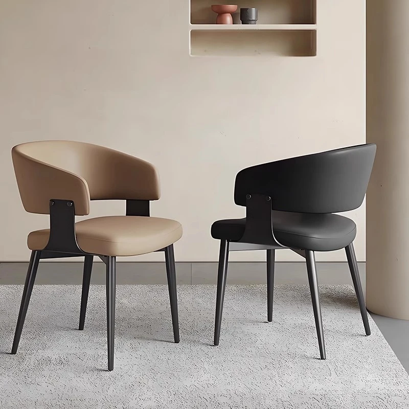 意式餐椅家用餐厅椅子轻奢高级感客厅吃饭凳子靠背2025新款餐桌椅