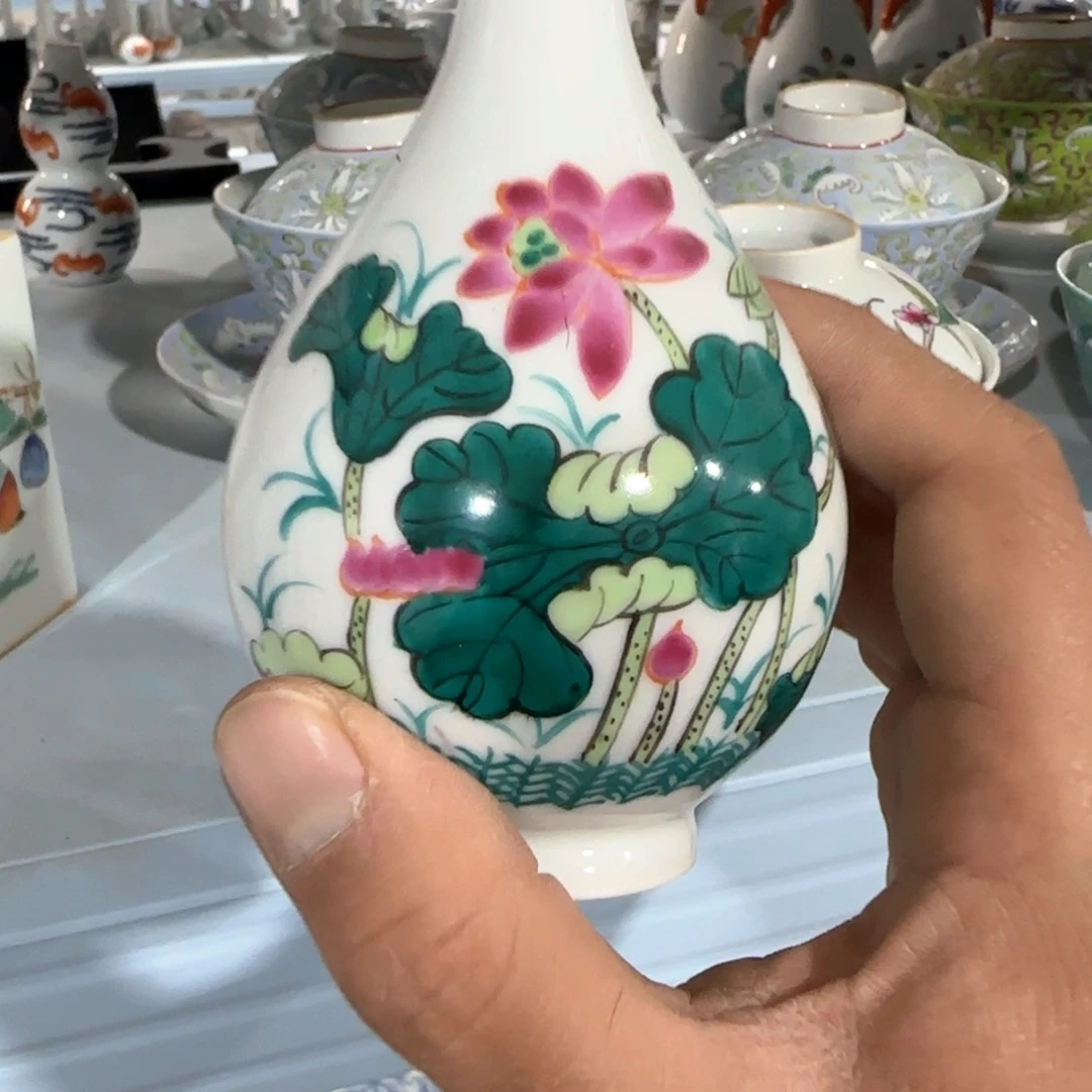 瓷片瓷器的造型和制作技术均