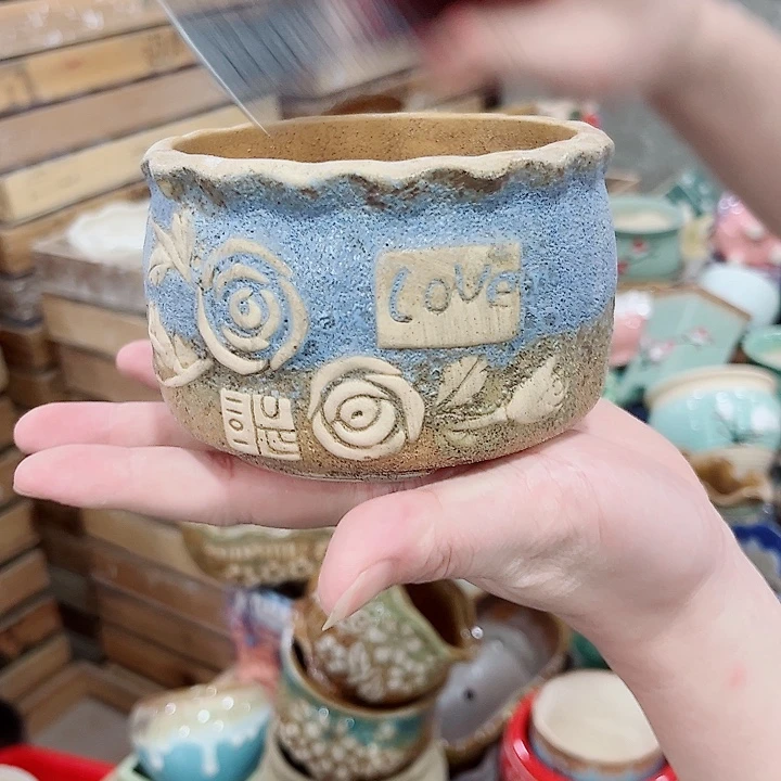 有孔.凑单10元陶瓷花盆发货！