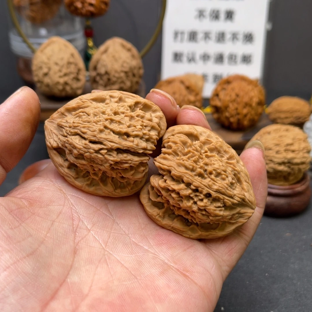 逸***縂把件文玩核桃涿鹿