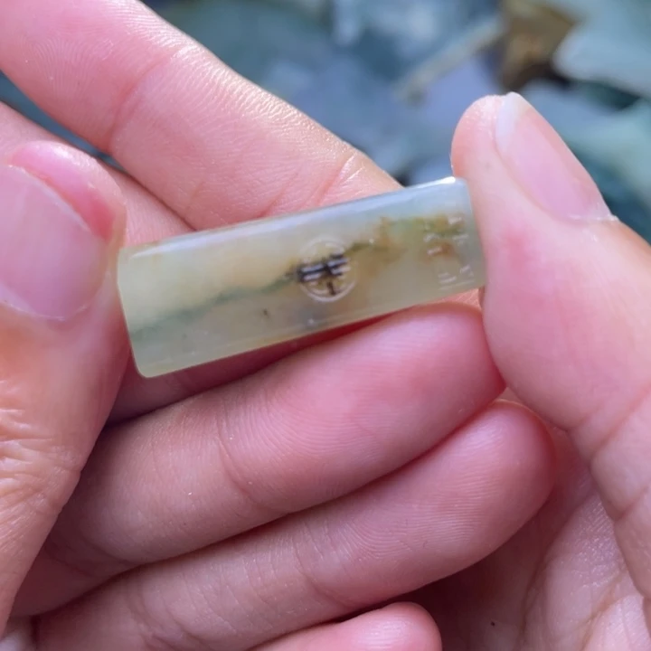 未镶嵌定制翡翠翡翠定制