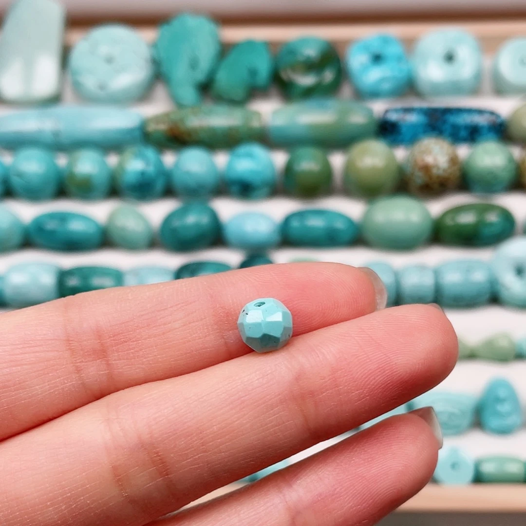 绿松石原矿未镶嵌秋*