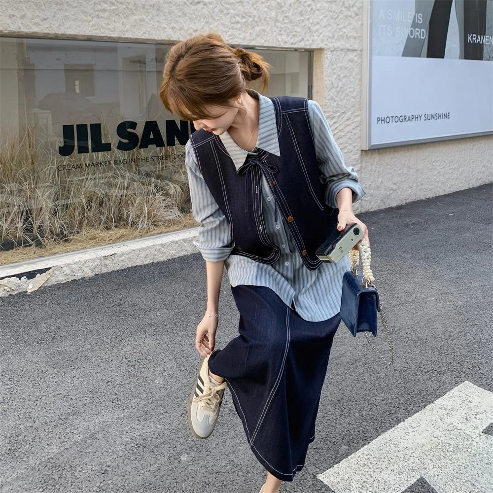 学院风条纹衬衫牛仔马甲套装裙女春秋超火流行韩系三件套爆款减龄