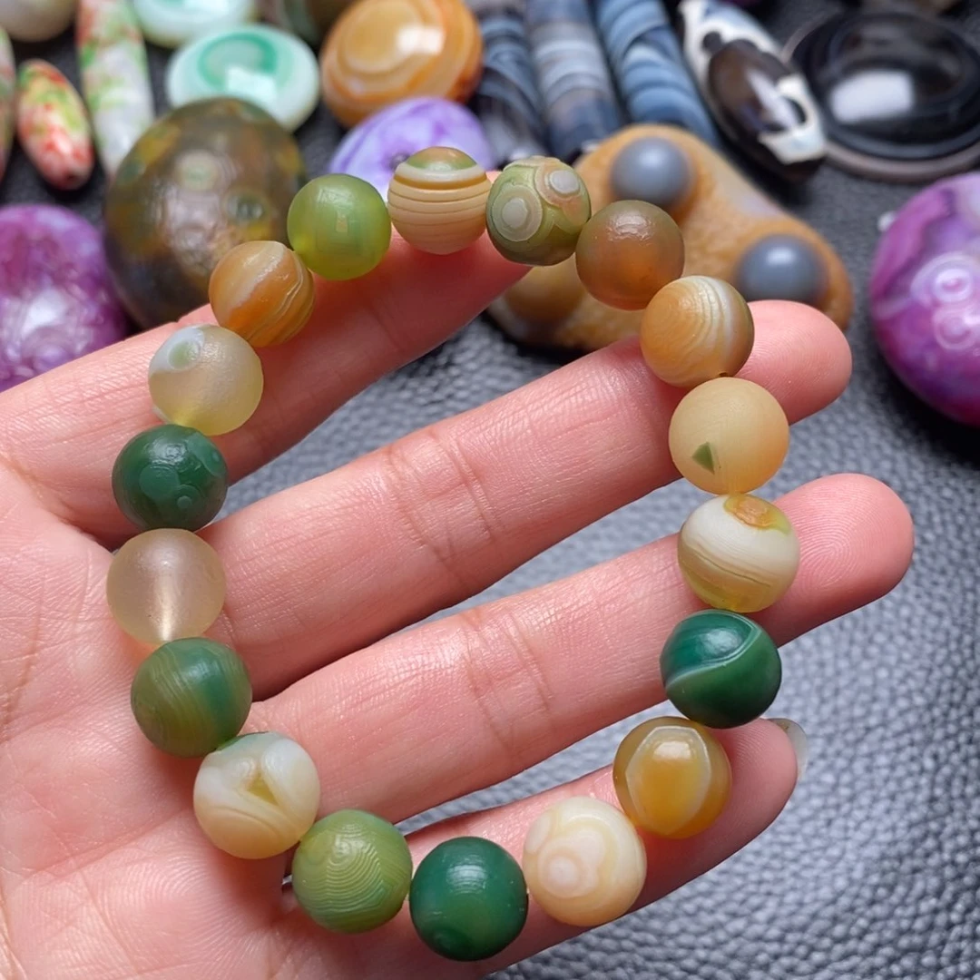 未镶嵌颈饰玛瑙/玉髓