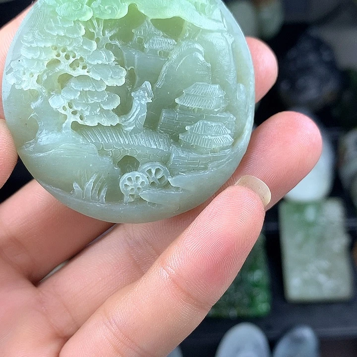 未镶嵌和田玉摆件