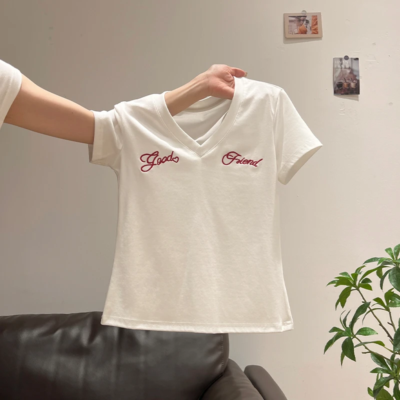 纯色V领字母刺绣印花短袖T恤女2025夏新款韩版修身显瘦上衣