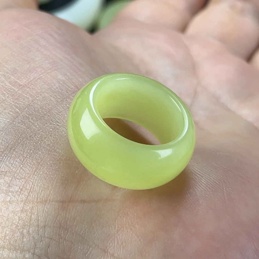 未镶嵌戒指和田玉（黄玉）16.17内径