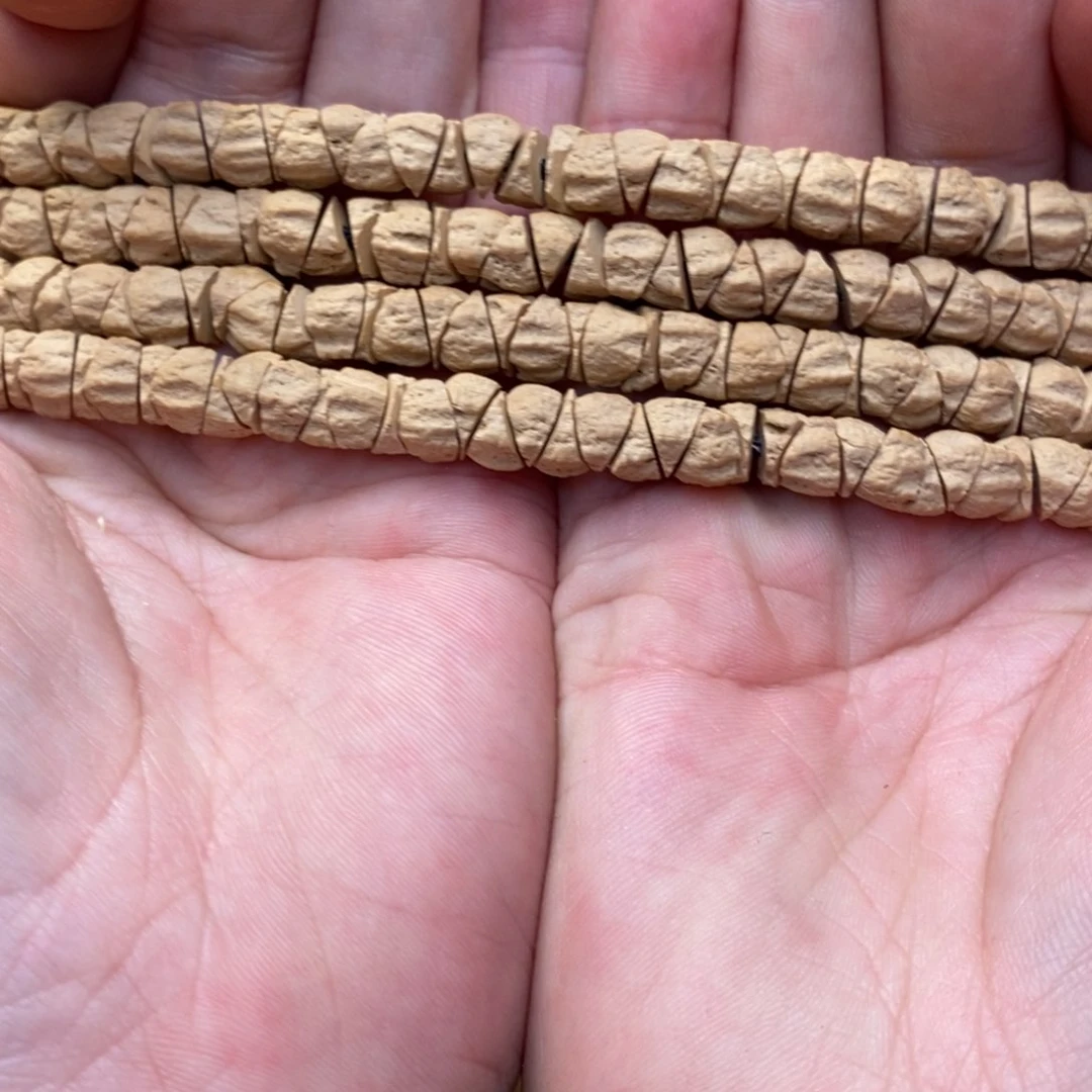 柏香籽/百香籽吊坠