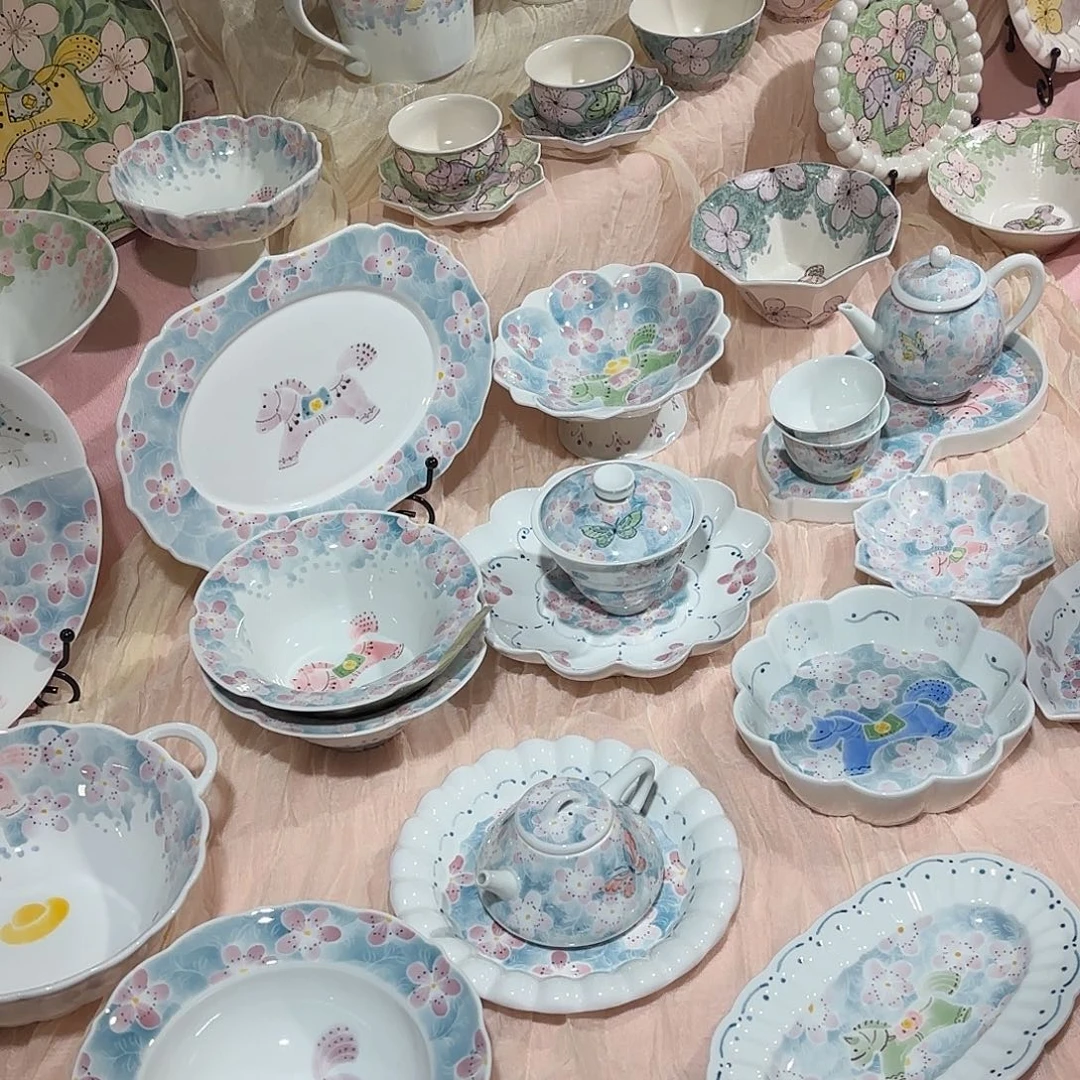 陶瓷陶瓷陶瓷摊位159