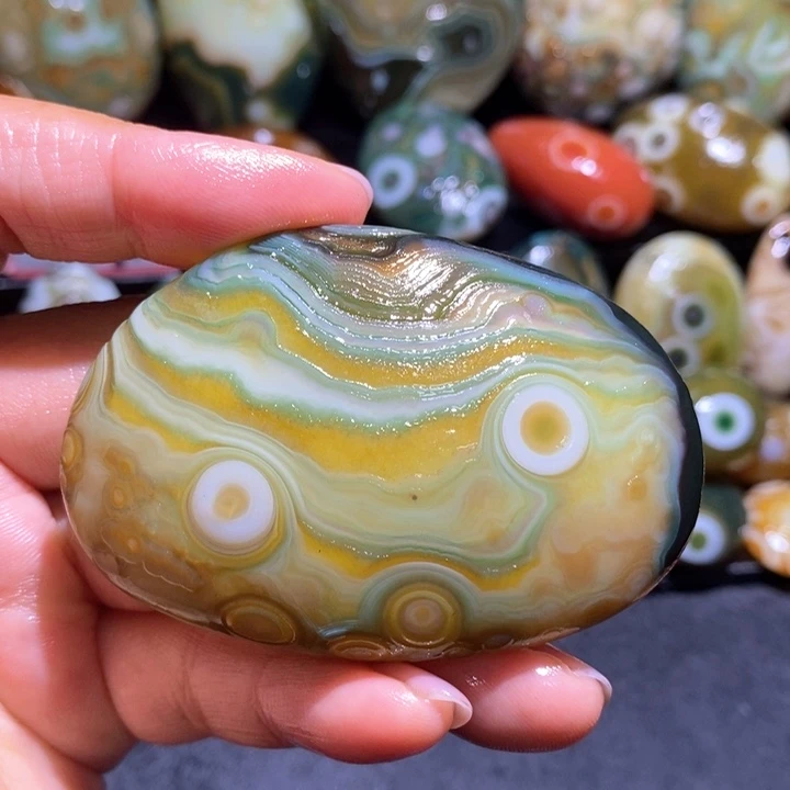 玛瑙/玉髓玛瑙吊坠未镶嵌