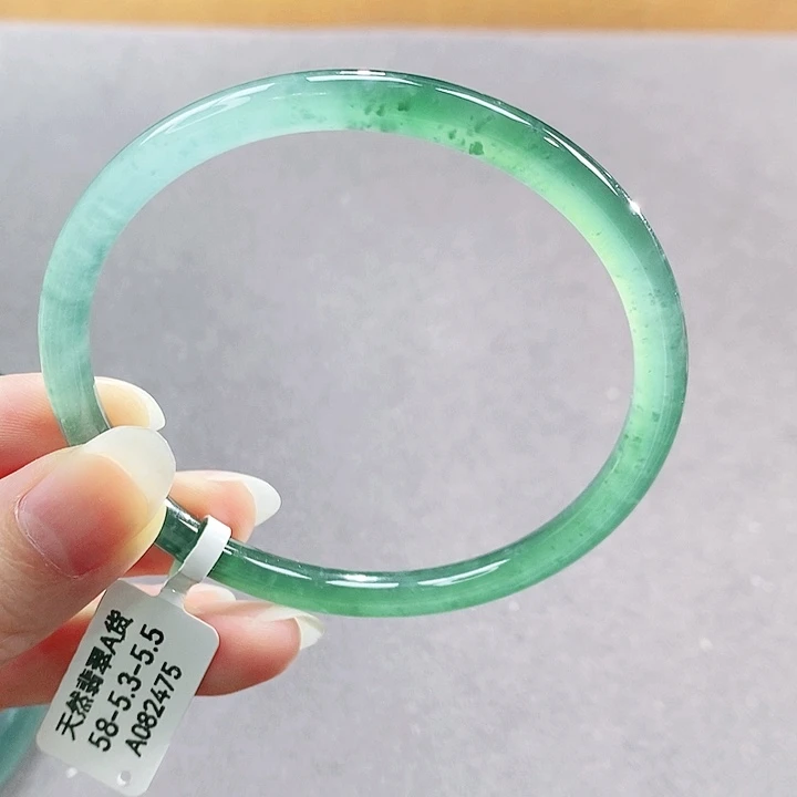 【闪购商品】未镶嵌手镯翡翠