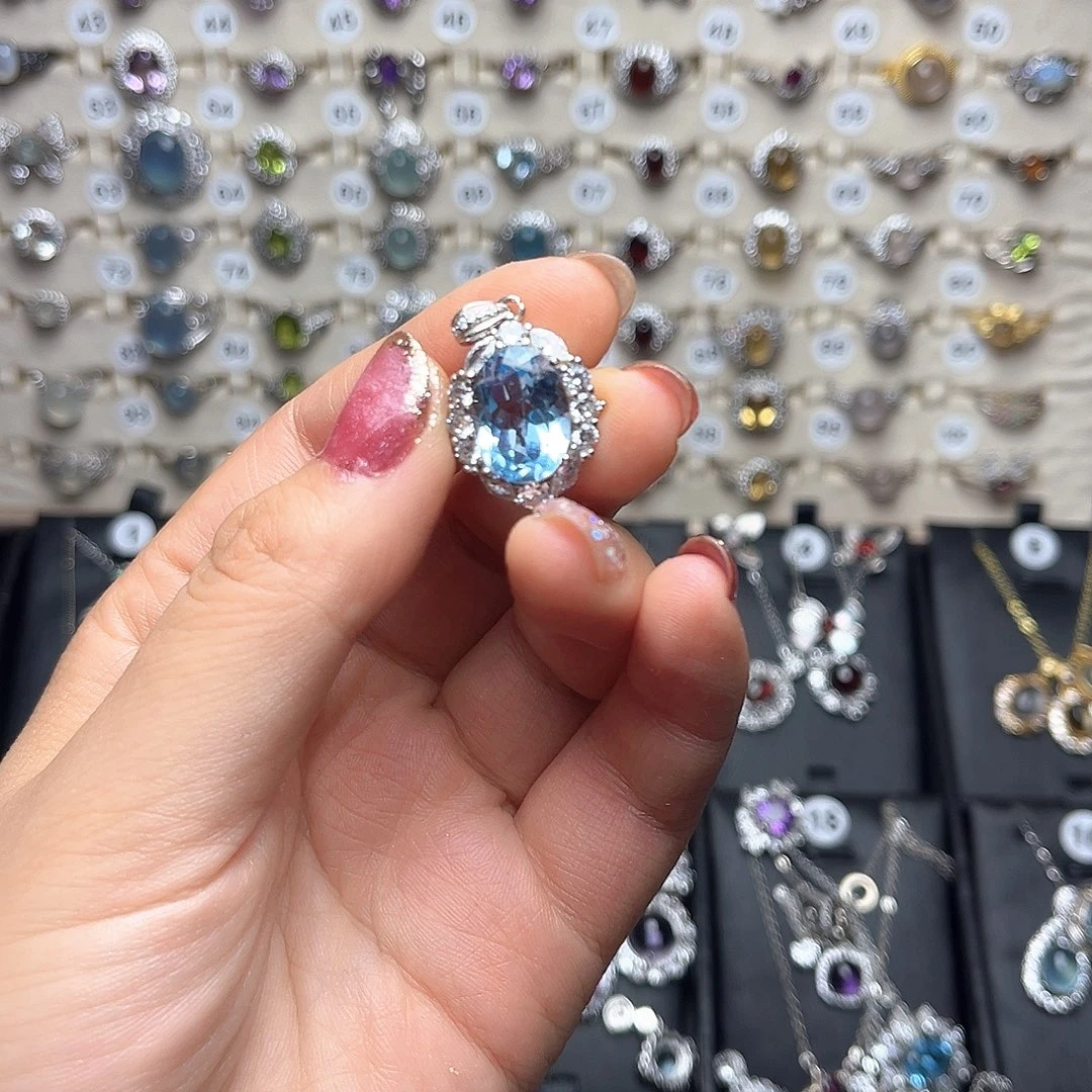 壹***）银S925镶嵌颈饰托帕石