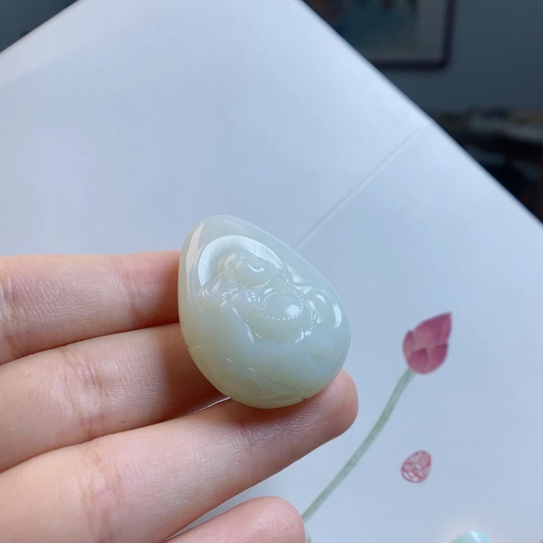 和田玉未镶嵌颈饰米达