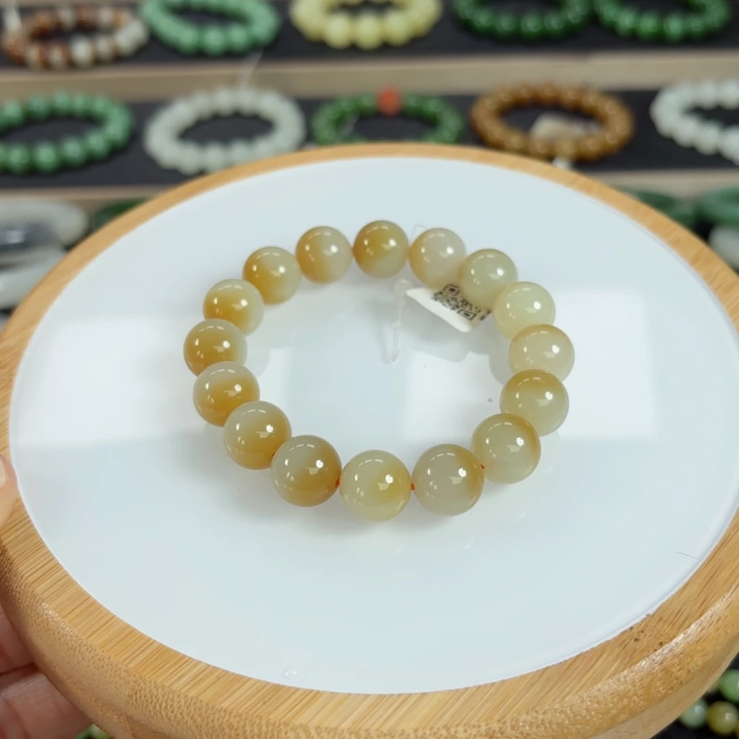 手链未镶嵌和田玉小*?