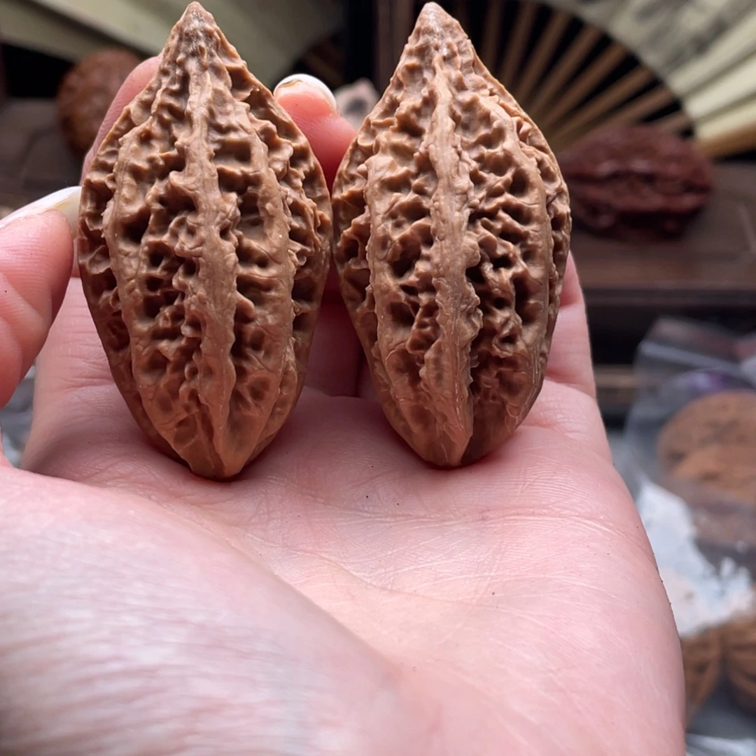 文玩核桃把件楸刀鱼49