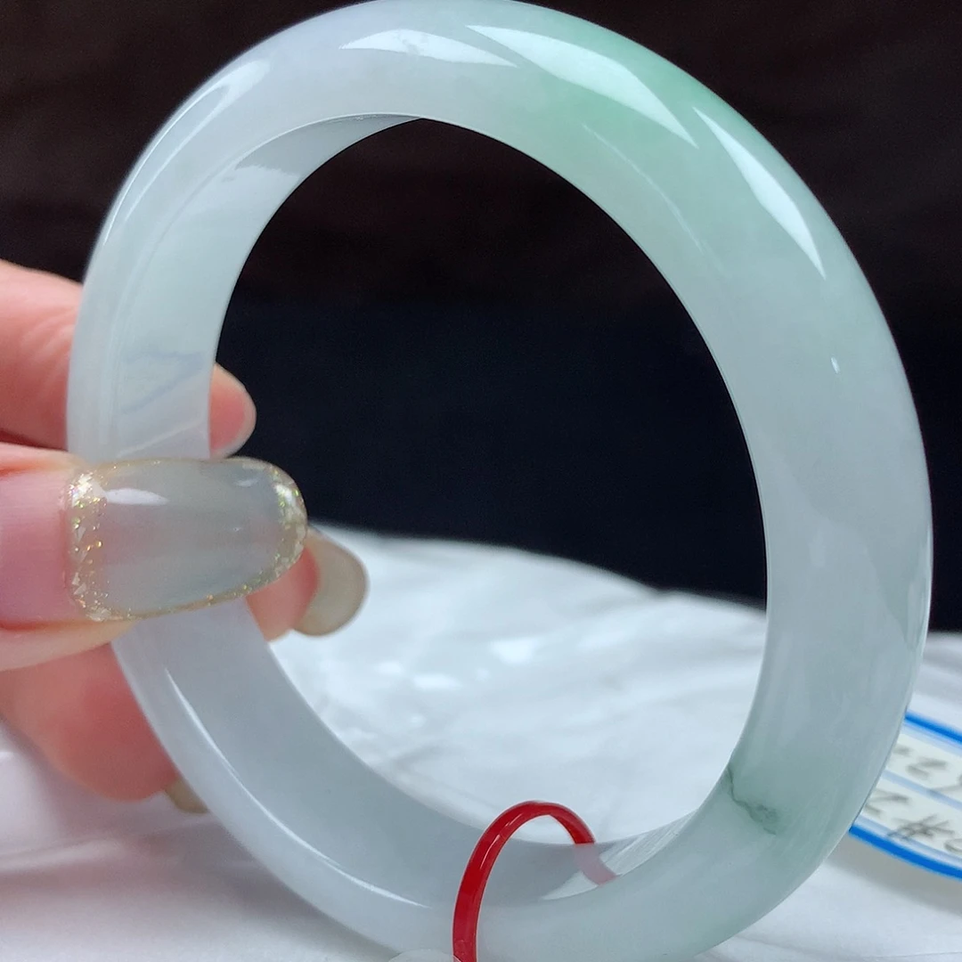 未镶嵌手镯翡翠96228，